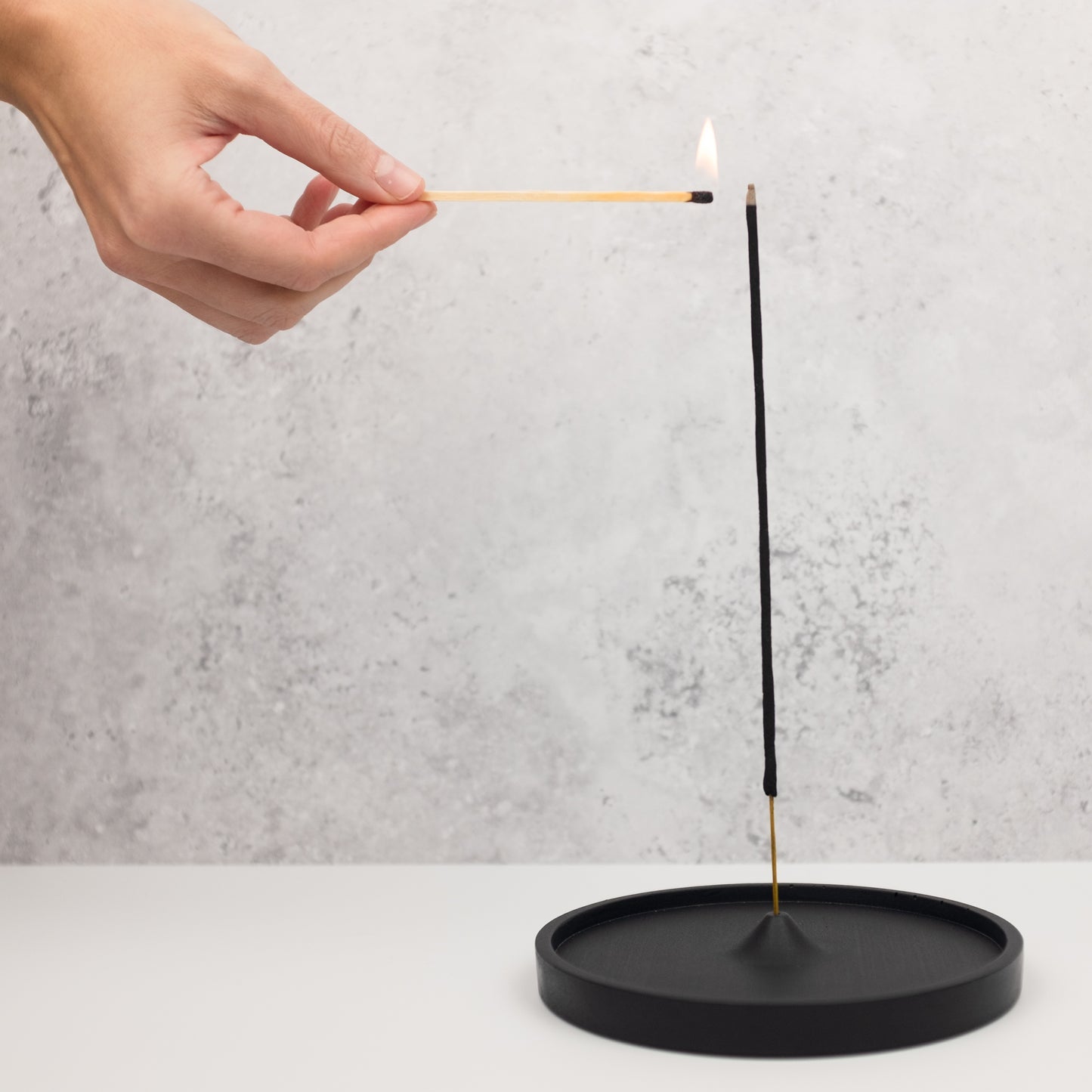 Kon - Round Incense Burner